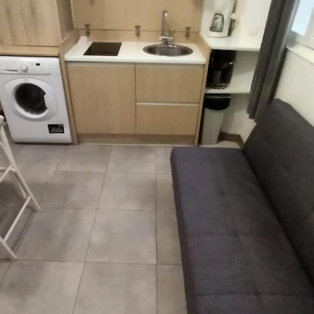 Le Marais Charm -Bright Studio With Elevated Sleeping Quarters Apartment Paris Ngoại thất bức ảnh